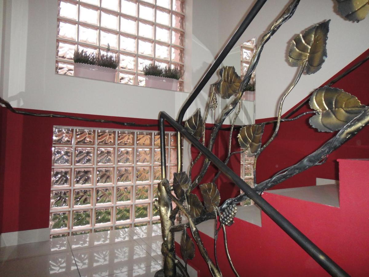 Mirex Hotel Криница-Здруй Екстериор снимка